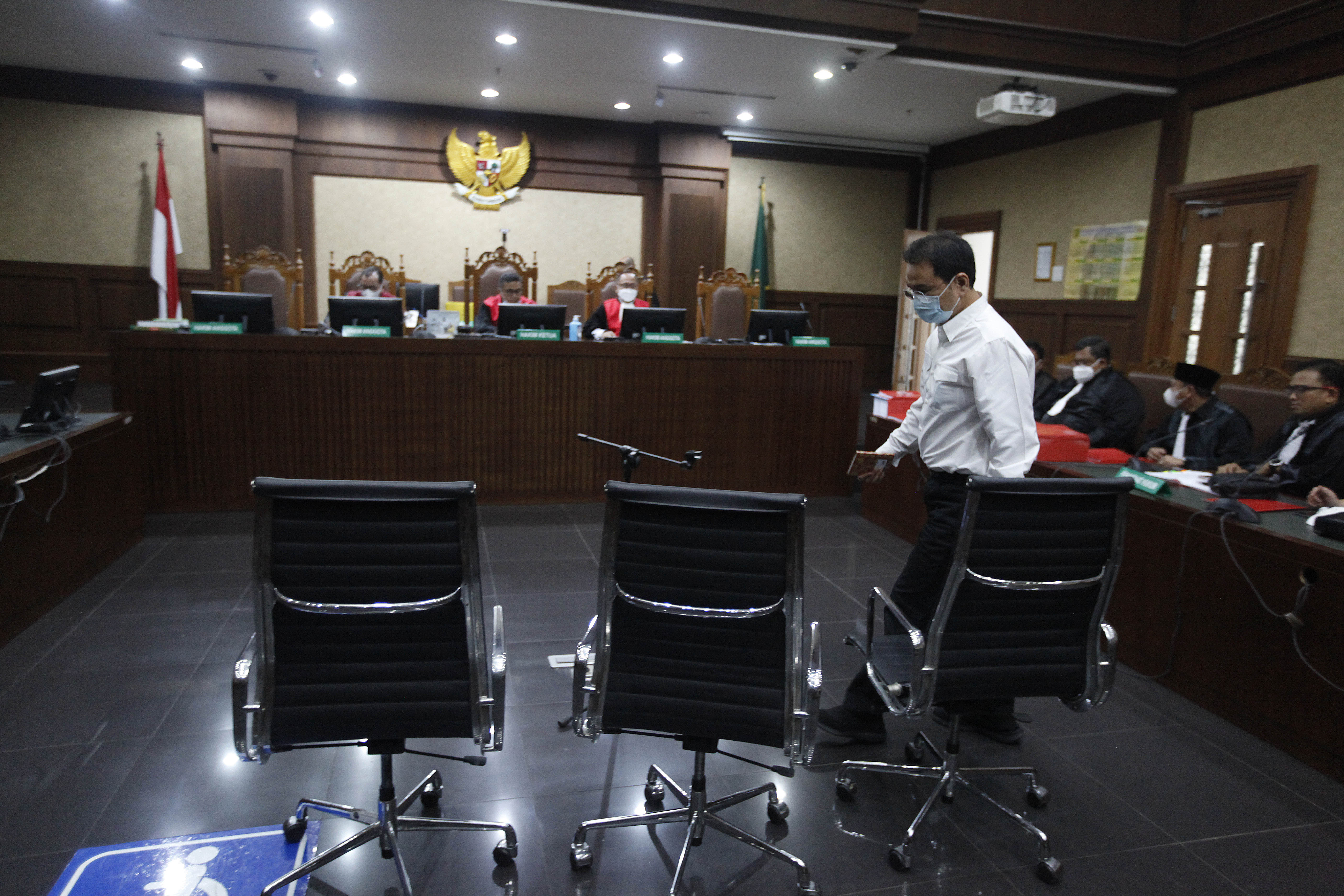 Pledoi Azis Syamsuddin