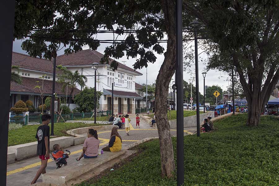 Revitalisasi Plaza Stasiun Terpadu Manggarai Jakarta 