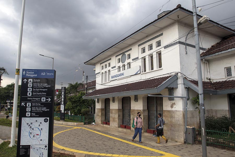 Revitalisasi Plaza Stasiun Terpadu Manggarai Jakarta 