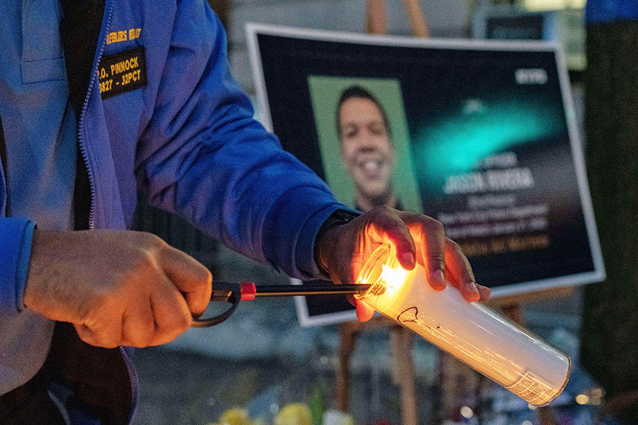 Doa untuk Jason Rivera yang Tewas Ditembak saat Merespons Panggilan Darurat 