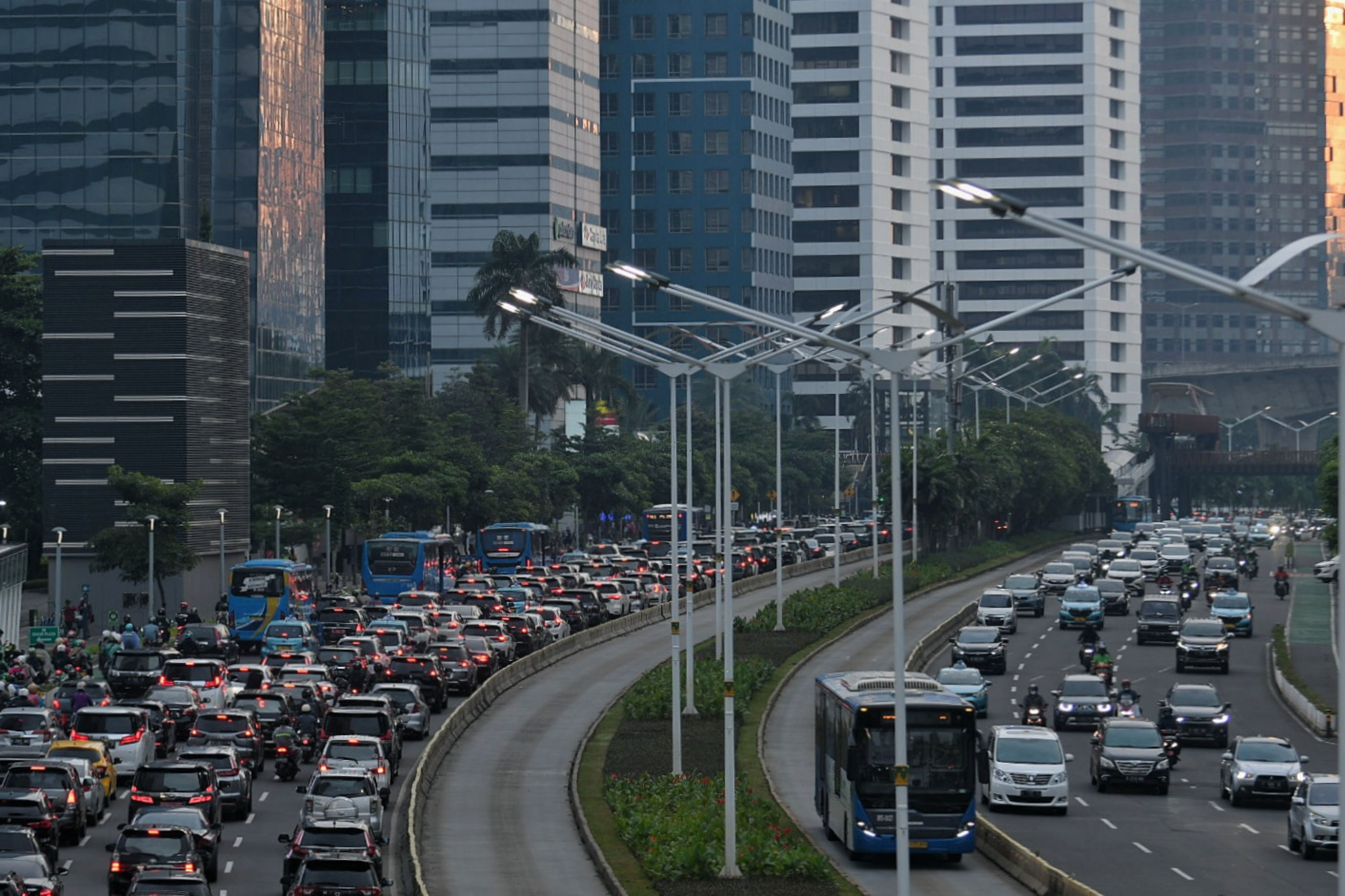 Kenaikan Jumlah Kasus Positif Covid-19