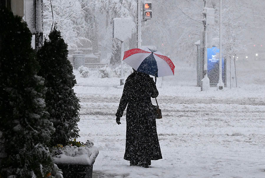 Badai Salju Perparah Kondisi Sebagian Amerika Serikat 