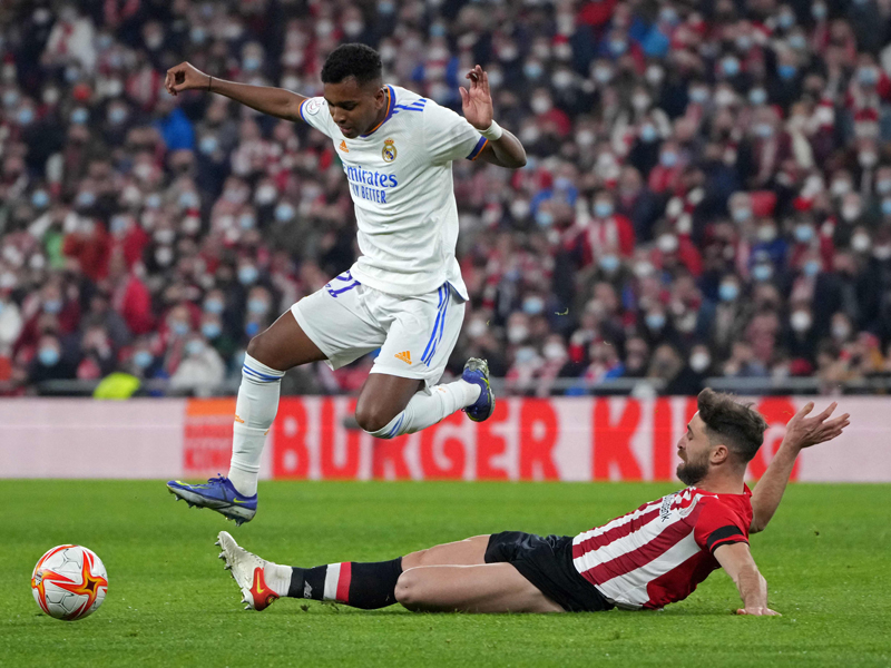 Gol Menit Akhir Alex Berenguer Dan Los Blancos Tersingkir