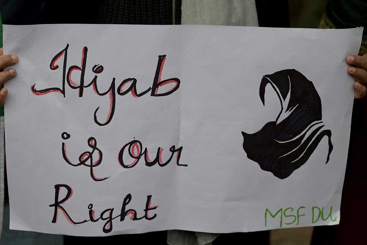 Protes Kebijakan Larangan Jilbab di Karnataka India