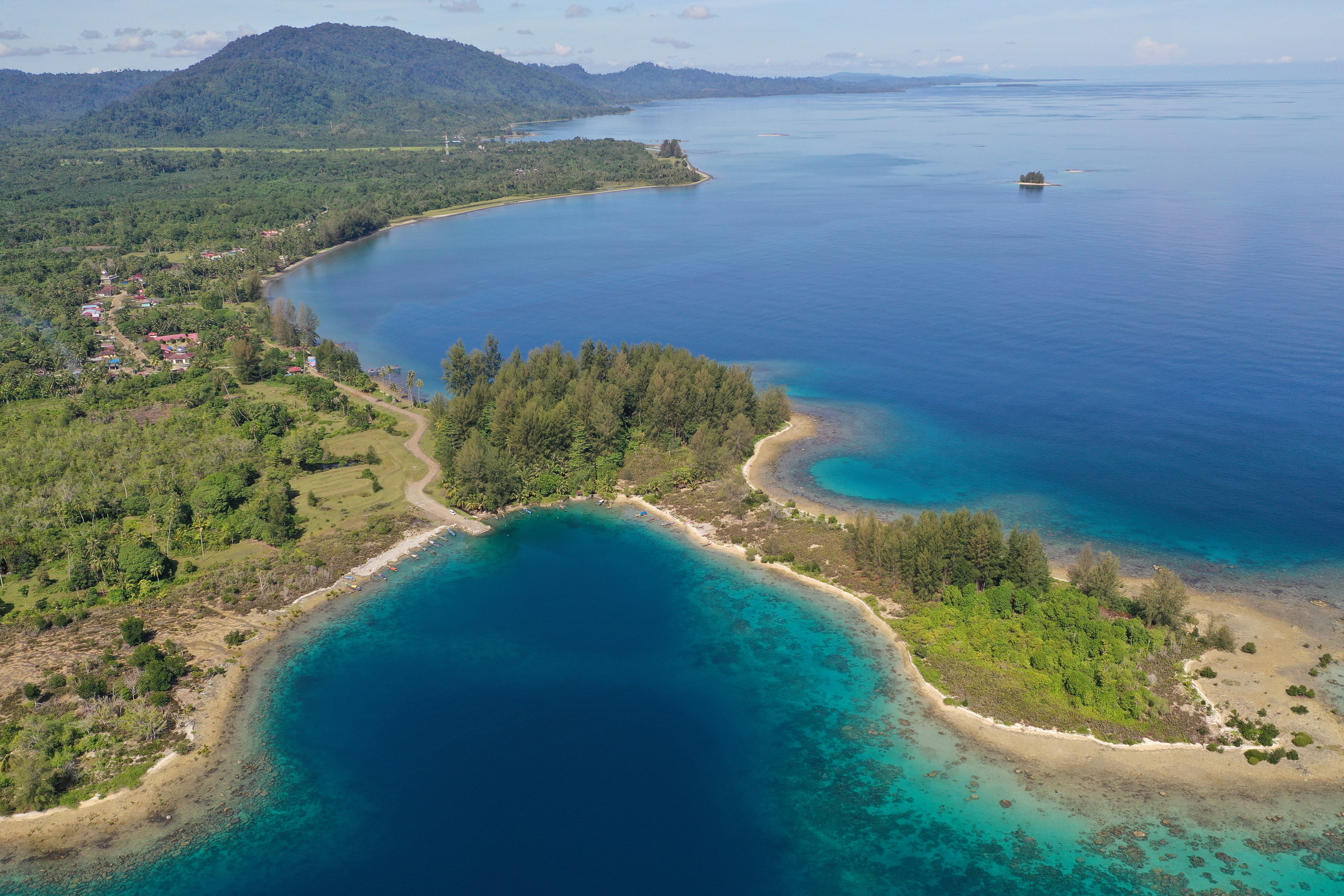 Objek Wisata Pulau Simeulue