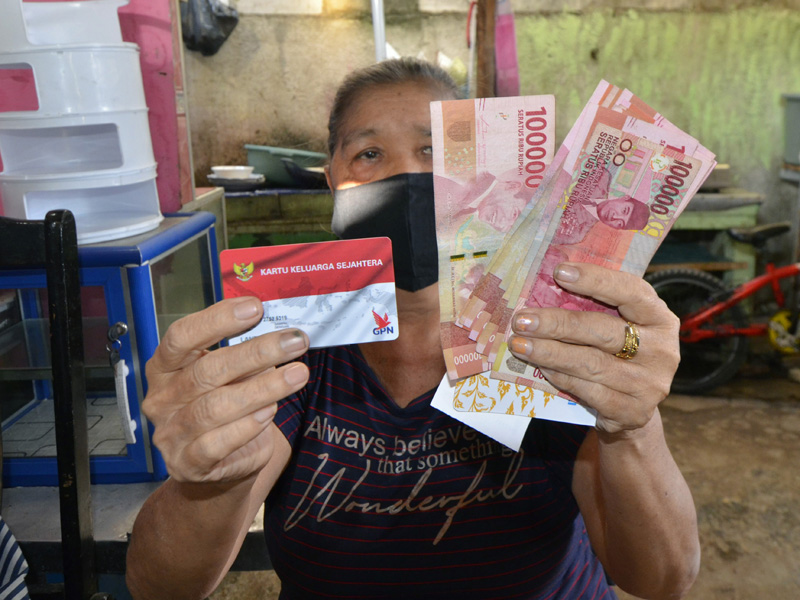 Penyaluran PKH Dan BPNT