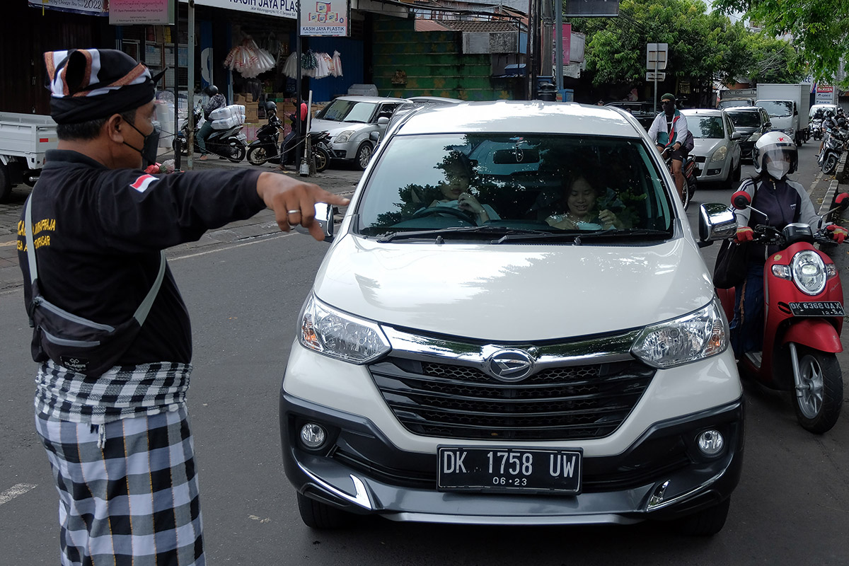 Razia Masker di Bali