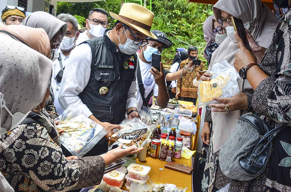 Gubernur Jawa Barat Ridwan Kamil Resmikan Situs Wisata Situ Wangi