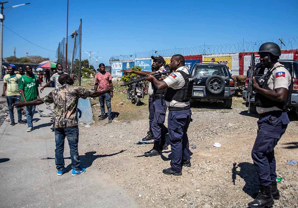 Unjuk Rasa Menuntut Kenaikan Upah Berujung Rusuh di Haiti