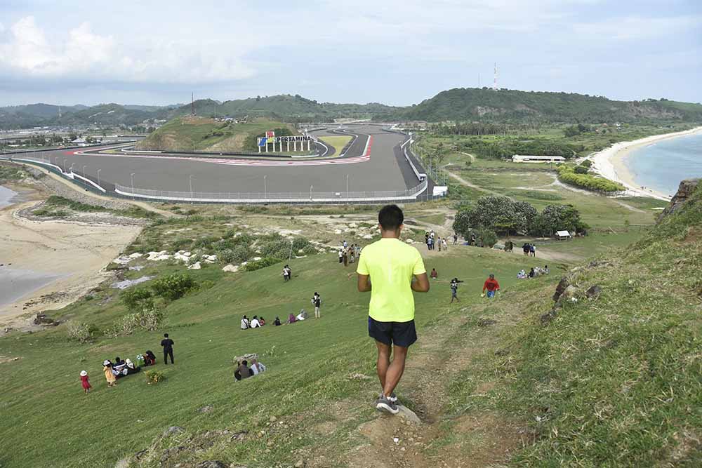 Destinasi Wisata Baru Pantai Seger
