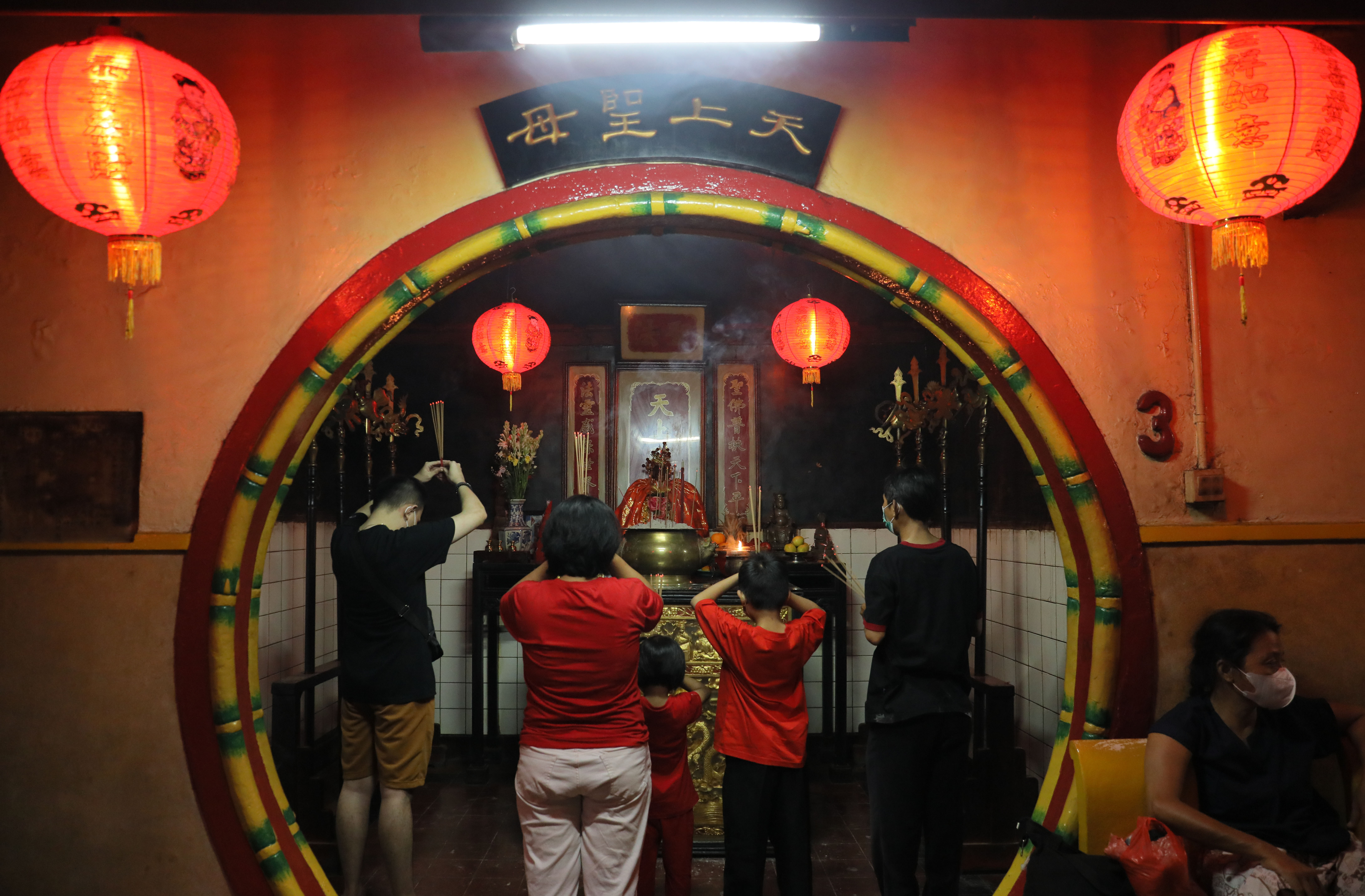 Pembatasan Ibadah Malam Imlek di Tangerang