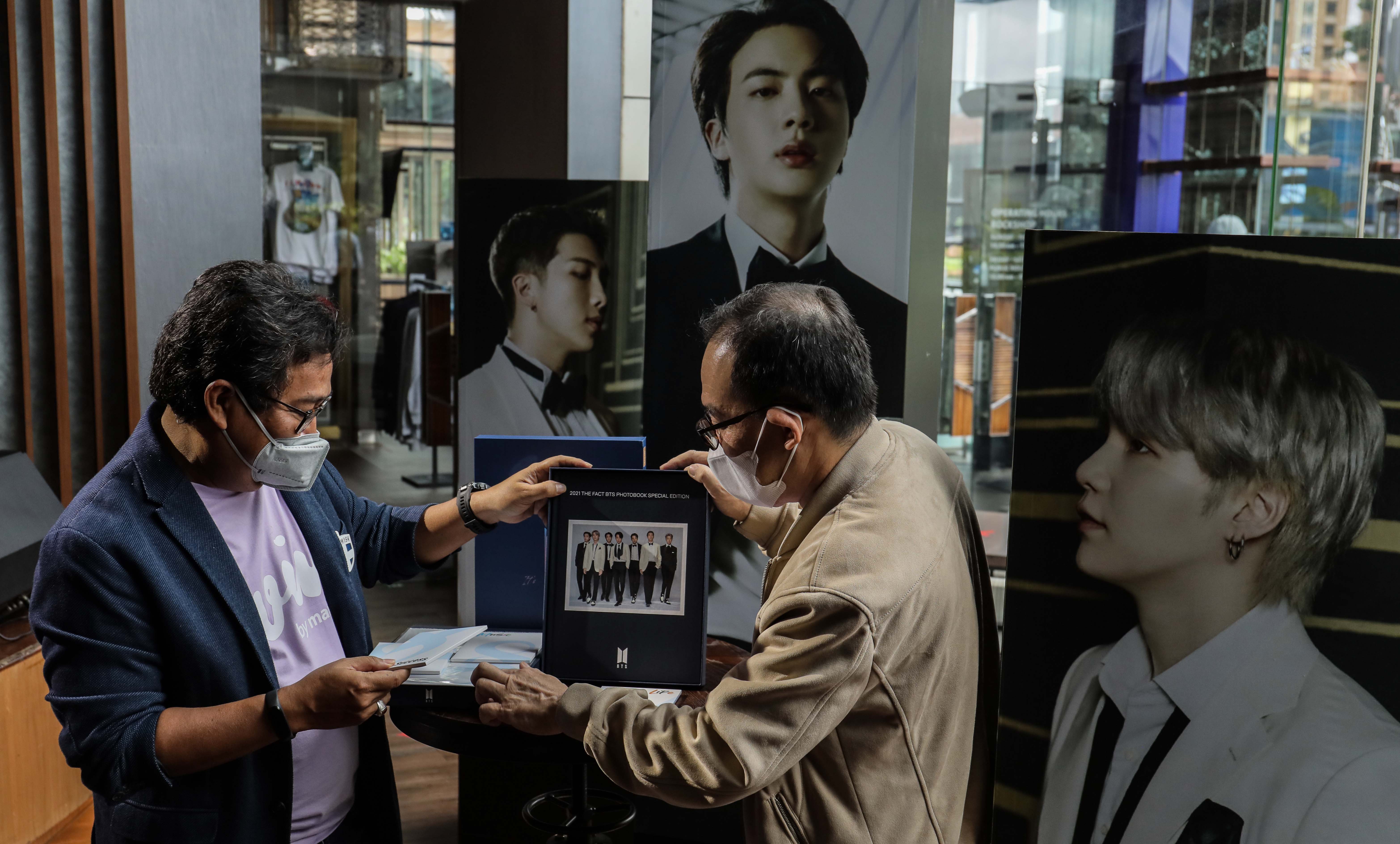 Diskon Pembelian Photobook BTS