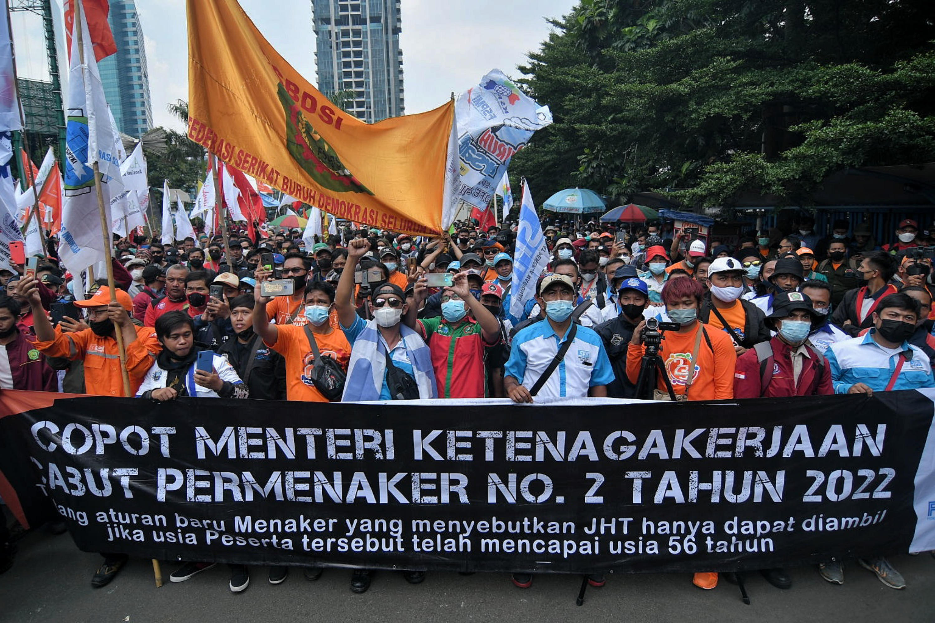 Asi Buruh Tolak Aturan JHT