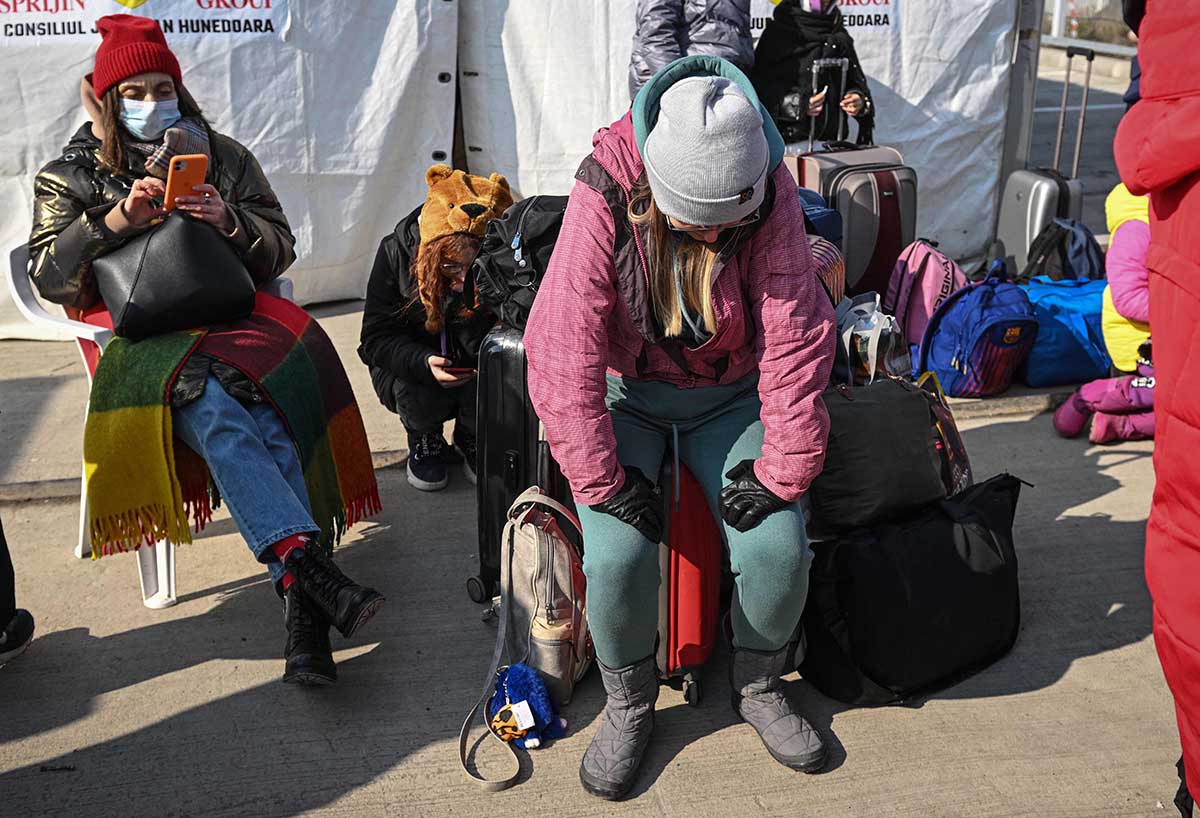 Gelombang Pengungsi Ukraina Tembus 2 Juta