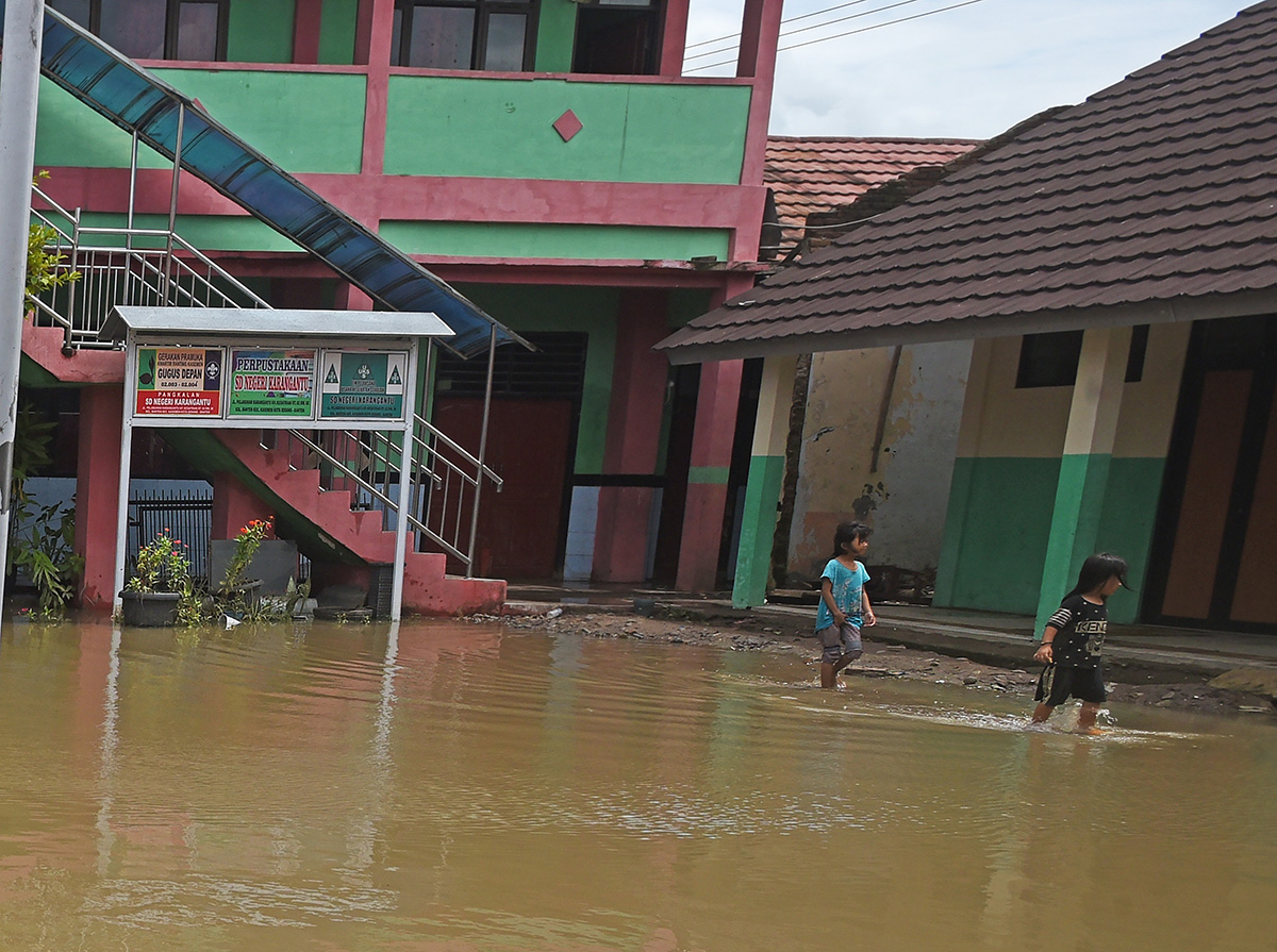 Sekolah Terendam Banjir