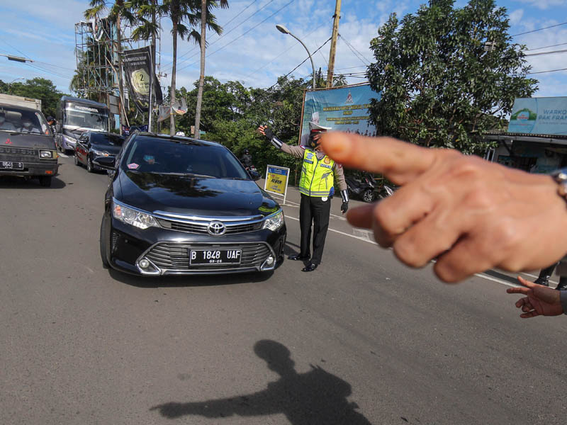 Pemberlakuan Ganjil Genap Di Jalur Puncak