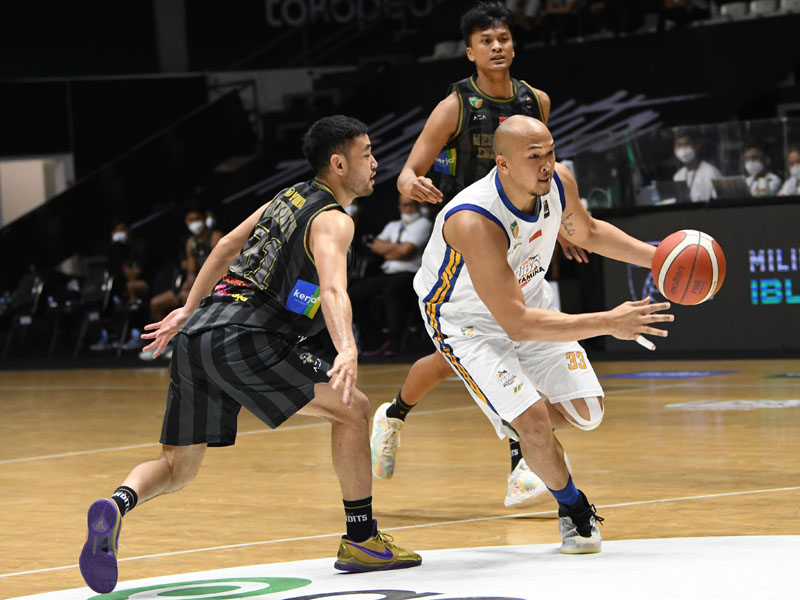 Satria Muda Kalahkan West Bandits