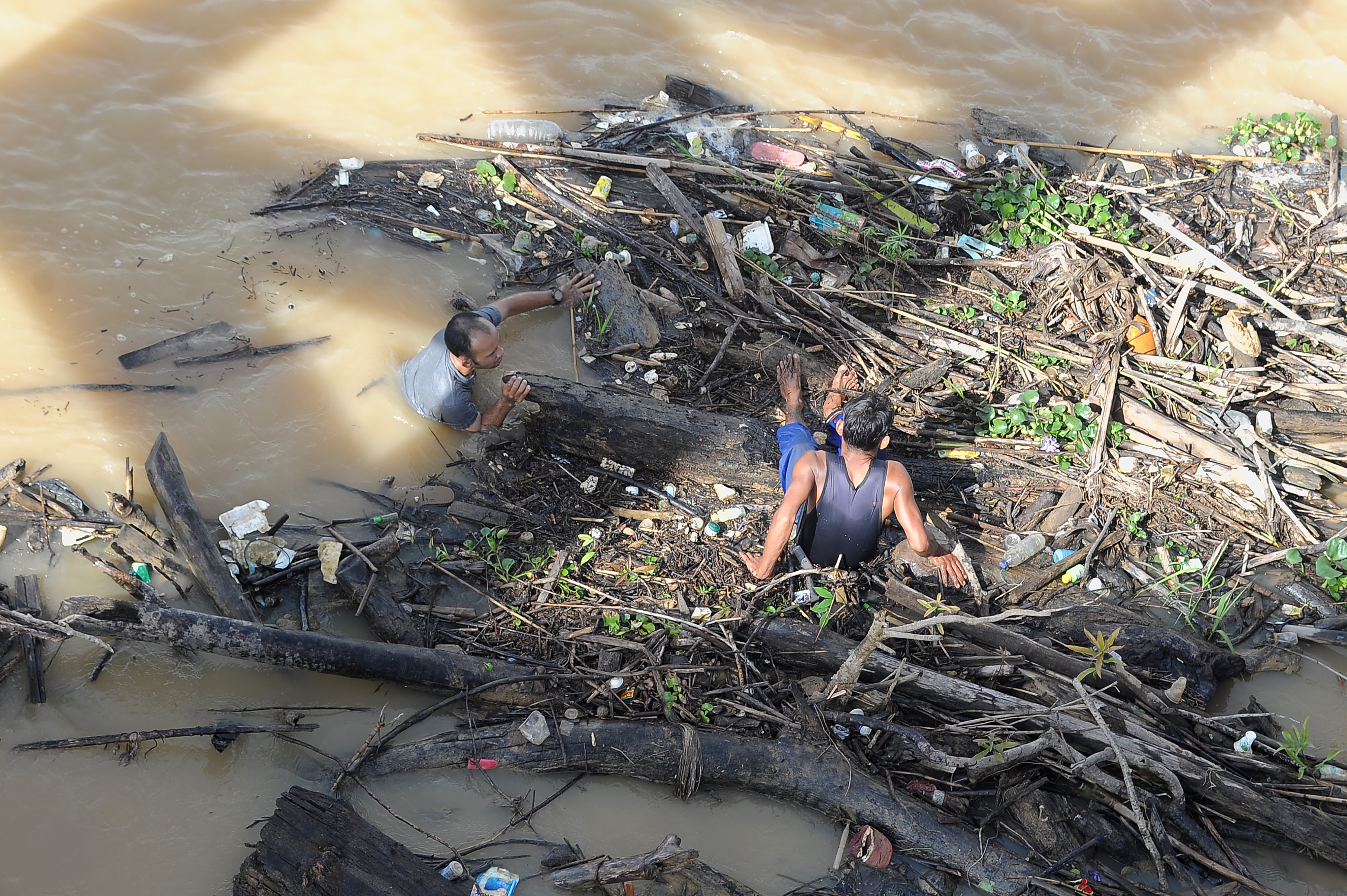 Penataan Bantaran Sungai di Jambi