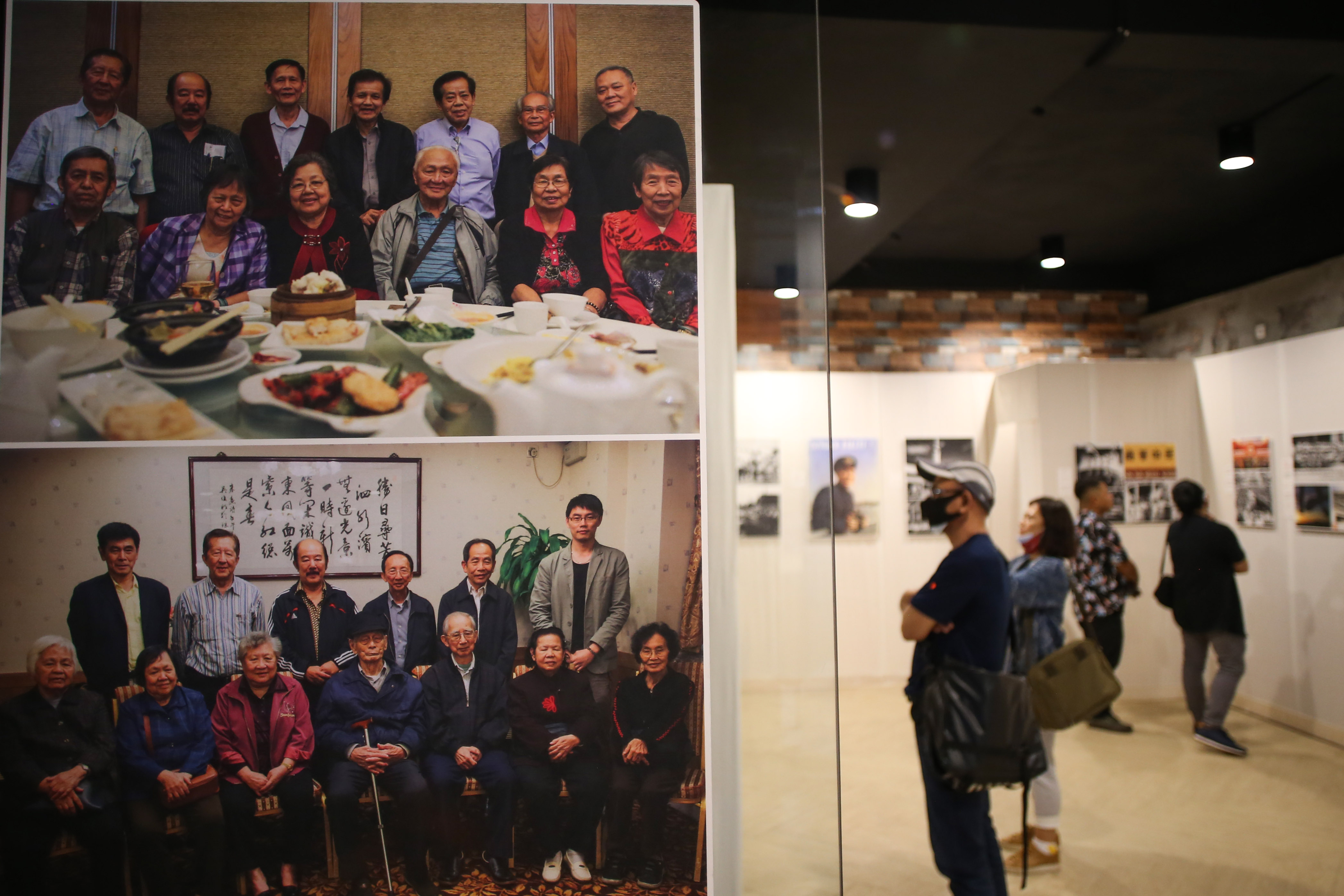 Buku dan Pameran Foto Memoar Orang-Orang Singkawang