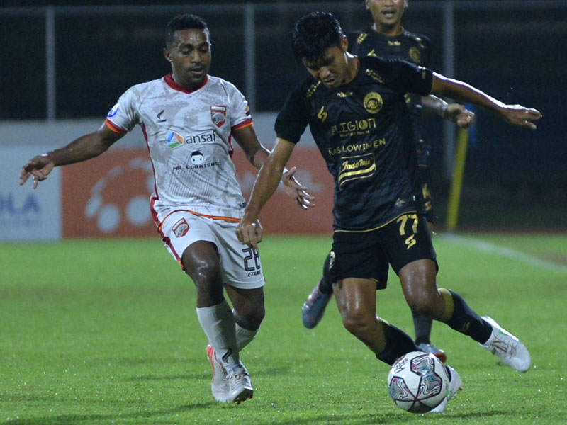 Arema Bermain Imbang Dengan Borneo FC