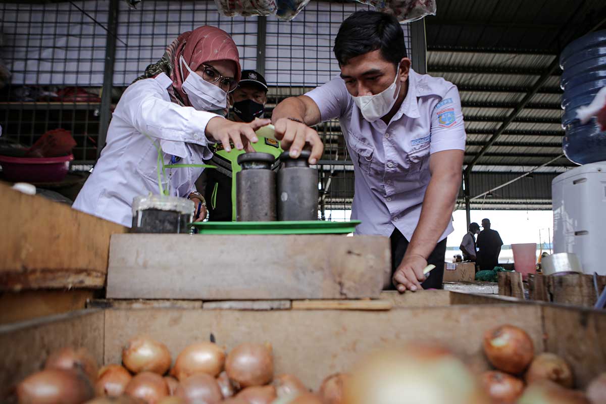 Uji Tera Timbangan Pedagang Pasar