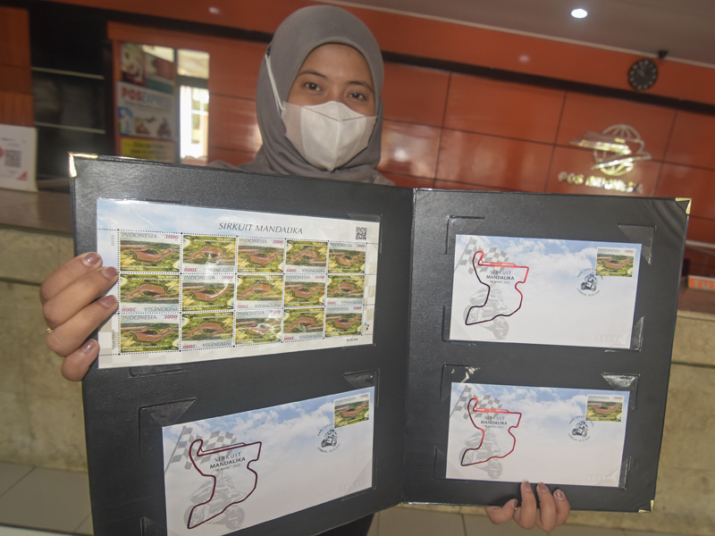 Prangko Khusus Seri MotoGP Mandalika