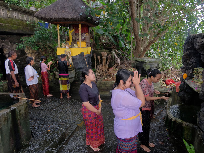 Tradisi Banyu Pinaruh