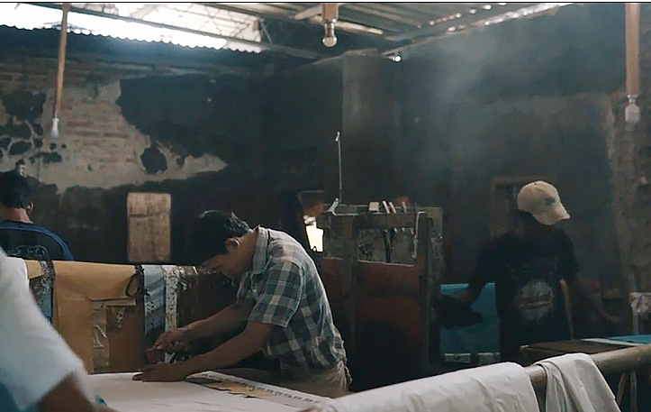 Produksi 35.000 Seragam Batik