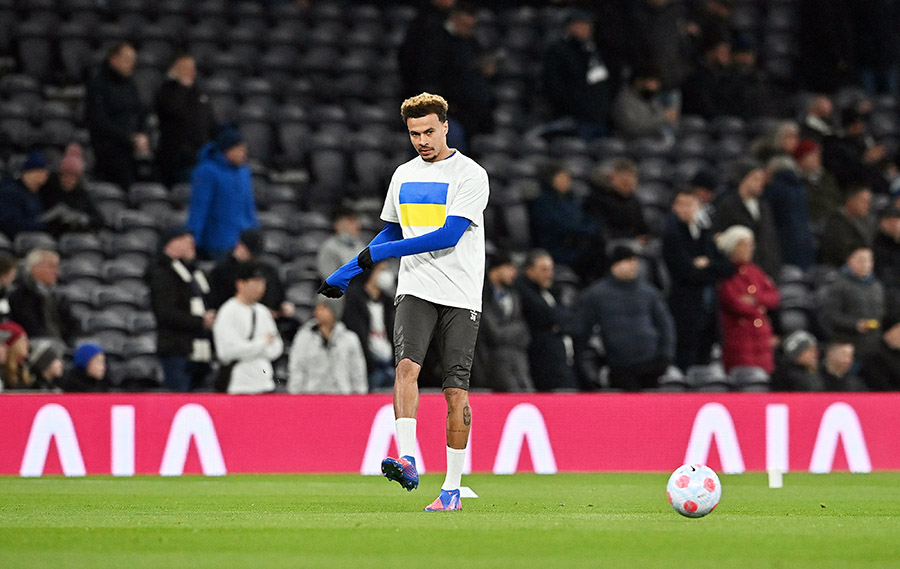 Penghormatan dari Liga Inggris untuk Ukraina  