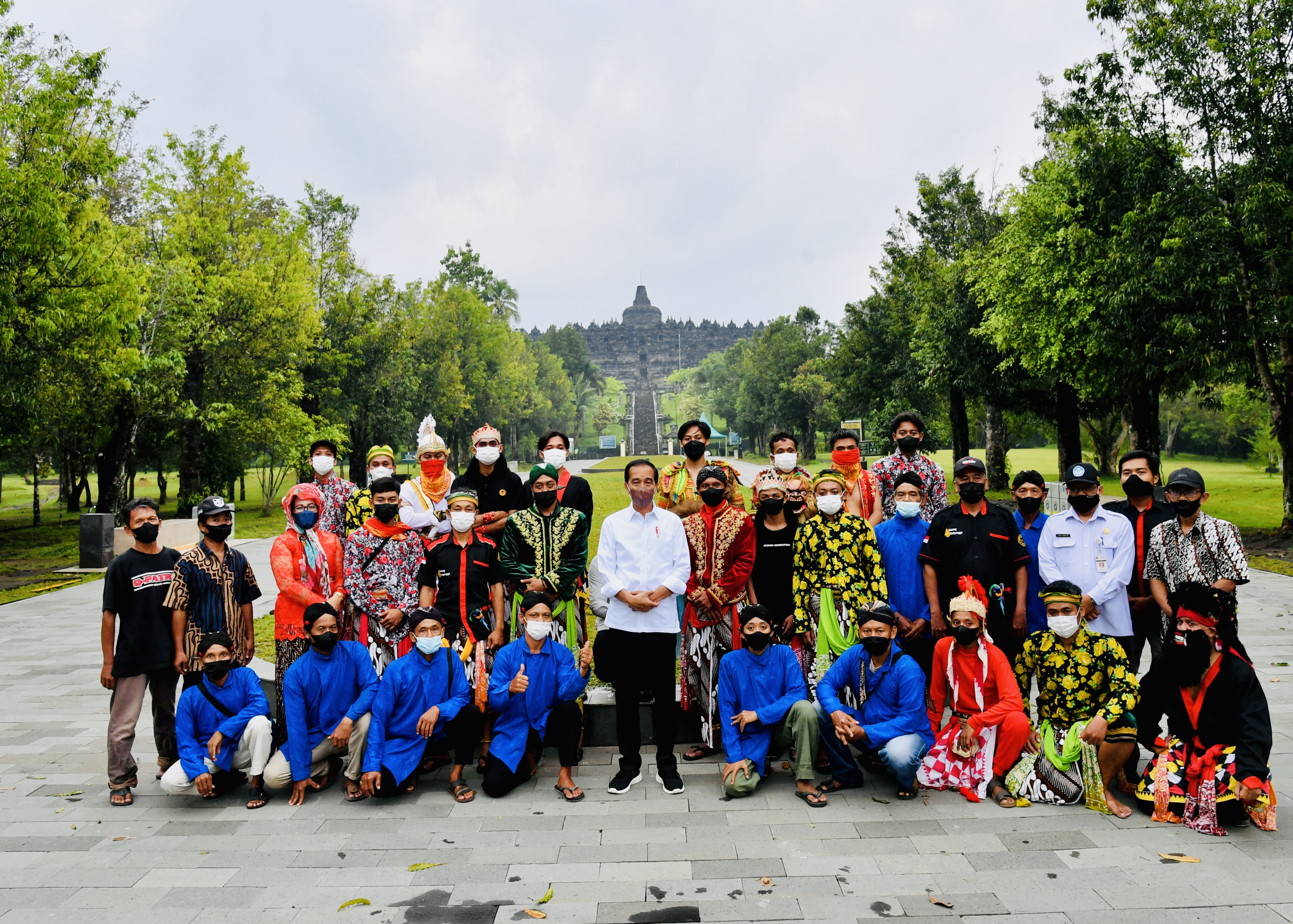 Presiden Jokowi Kunjungi Candi Borobudur