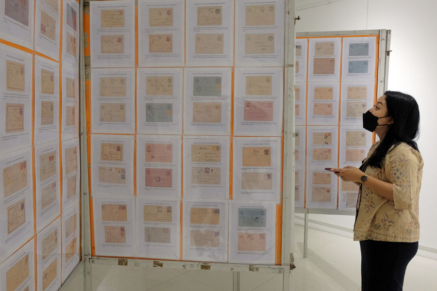 Pameran Puluhan Ribu Filateli dari Tahun 1864 Sampai 2022