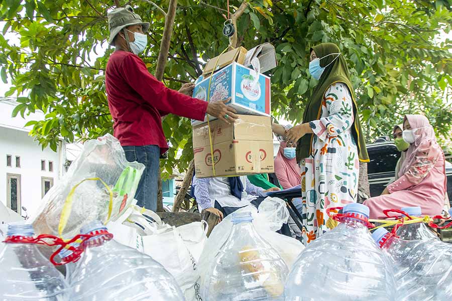 Manfaat Ekonomis Menggerakkan Warga Untuk Mengelola Sampah 