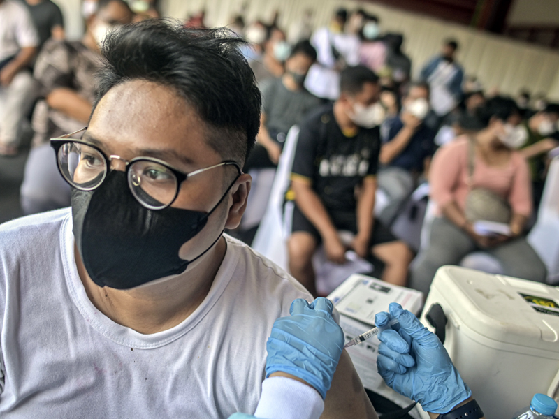 Vaksinasi Booster Polda Metro Jaya