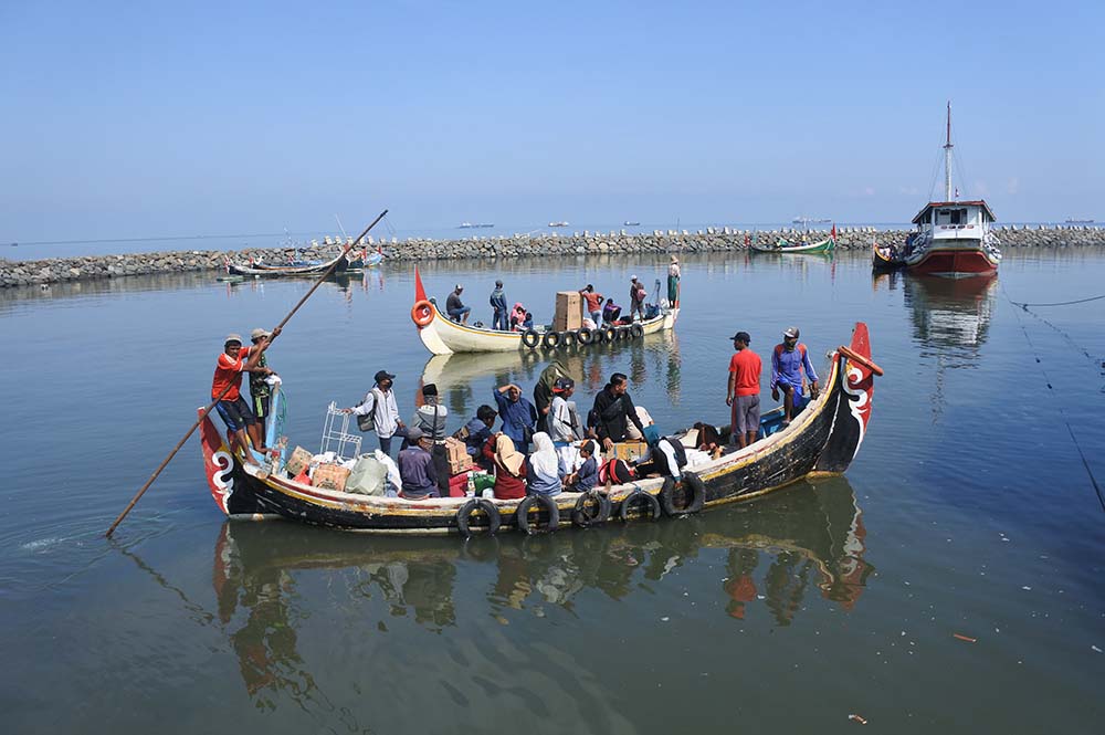 Mudik Awal Warga Pulau Sapudi
