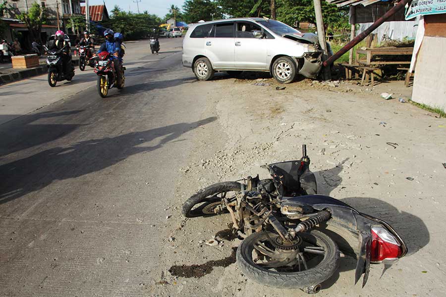 Kecelakaan Lalu Lintas di Jalur Trans Sulawesi 