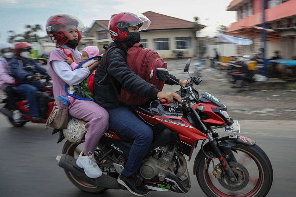 Pemudik Sepeda Motor Mulai Ramai