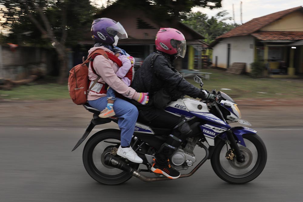 Pemudik Sepeda Motor Mulai Ramai