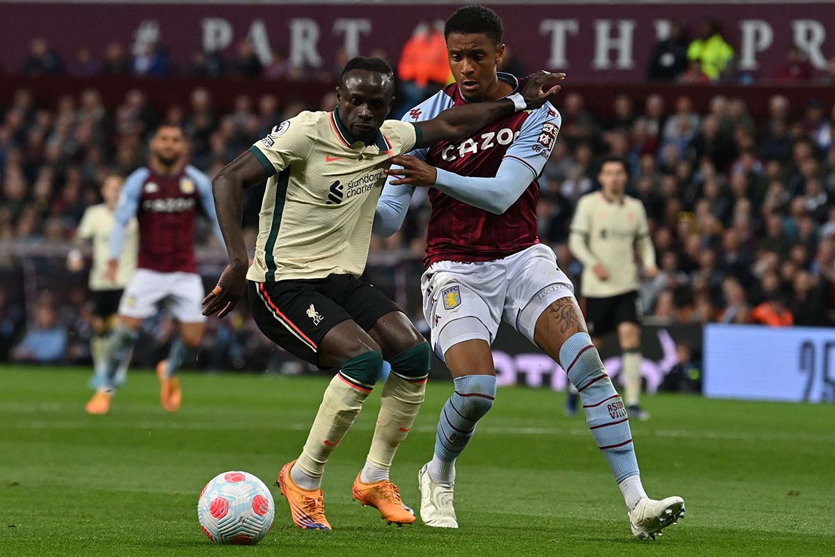 Liverpool Kalahkan Aston Villa