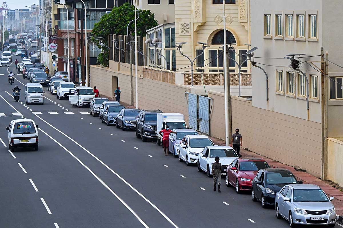 Sri Lanka Naikkan Harga Bahan Bakar ke Rekor Tertinggi