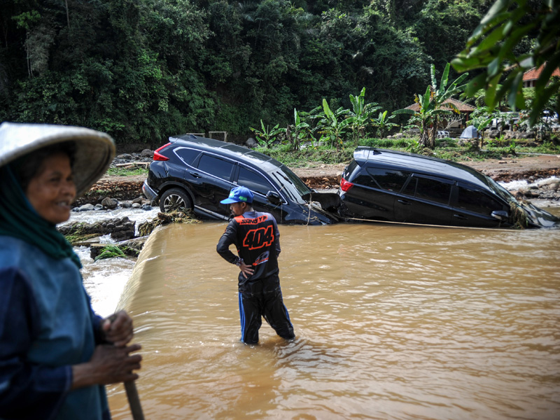 Banjir Bandang Di Sumedang Selatan