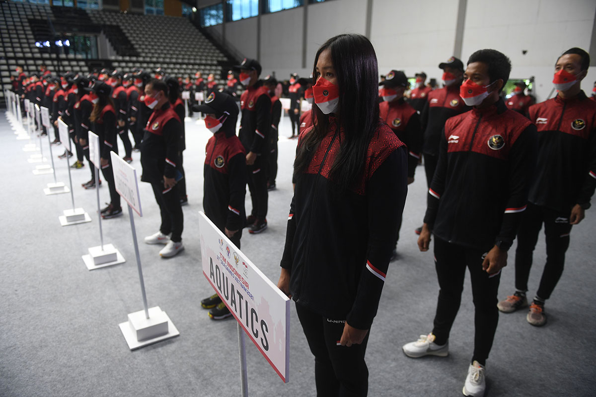 Pengukuhan Kontingen Tim Indonesia untuk Sea Games Vietnam