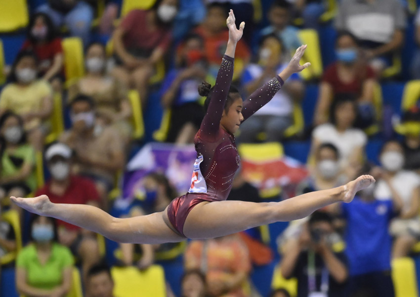 Atlet Senam Artistik Rifda Raih Emas