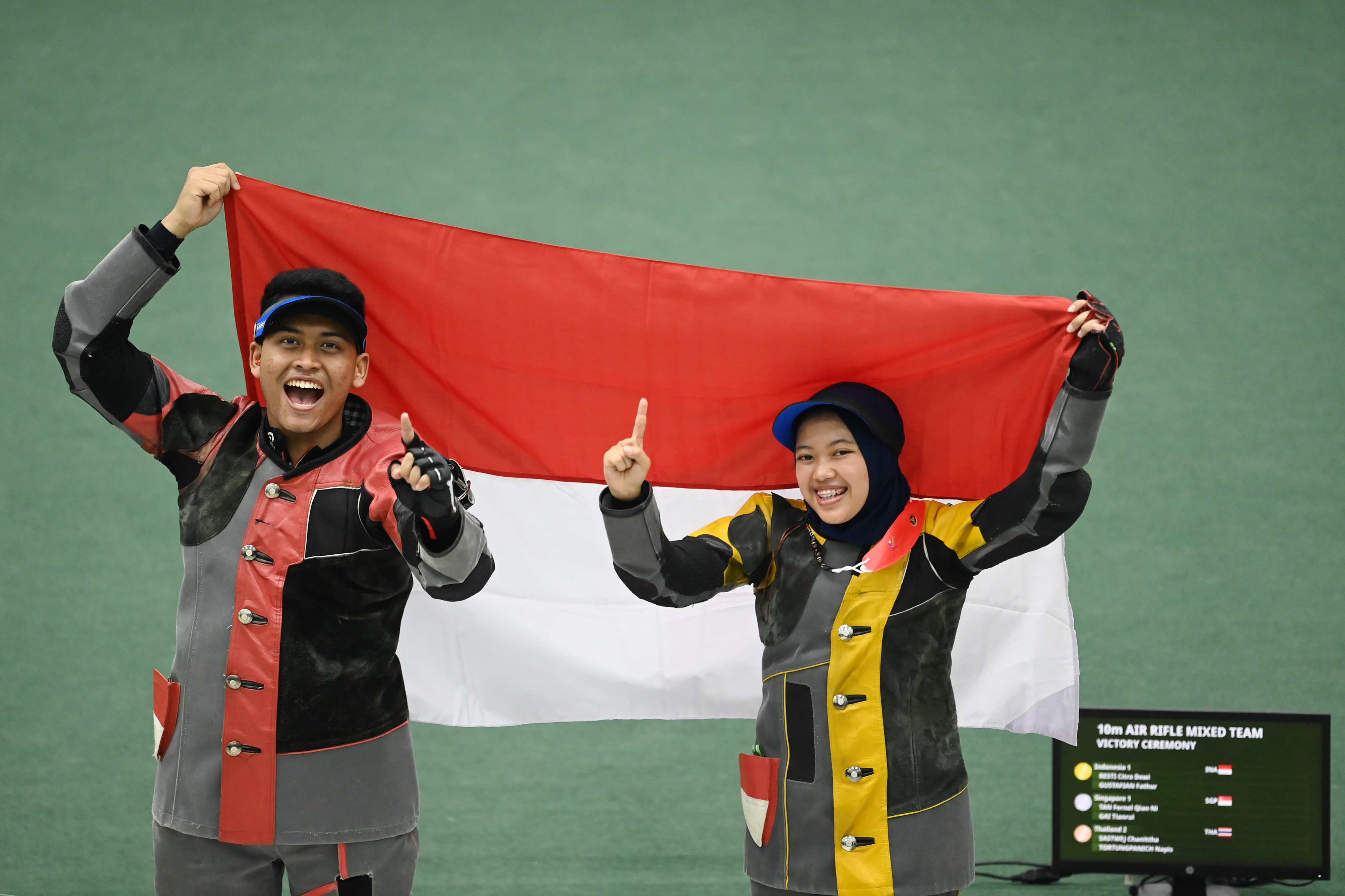 Indonesia Raih Emas Senapan Angin Tim Campuran Sea Games