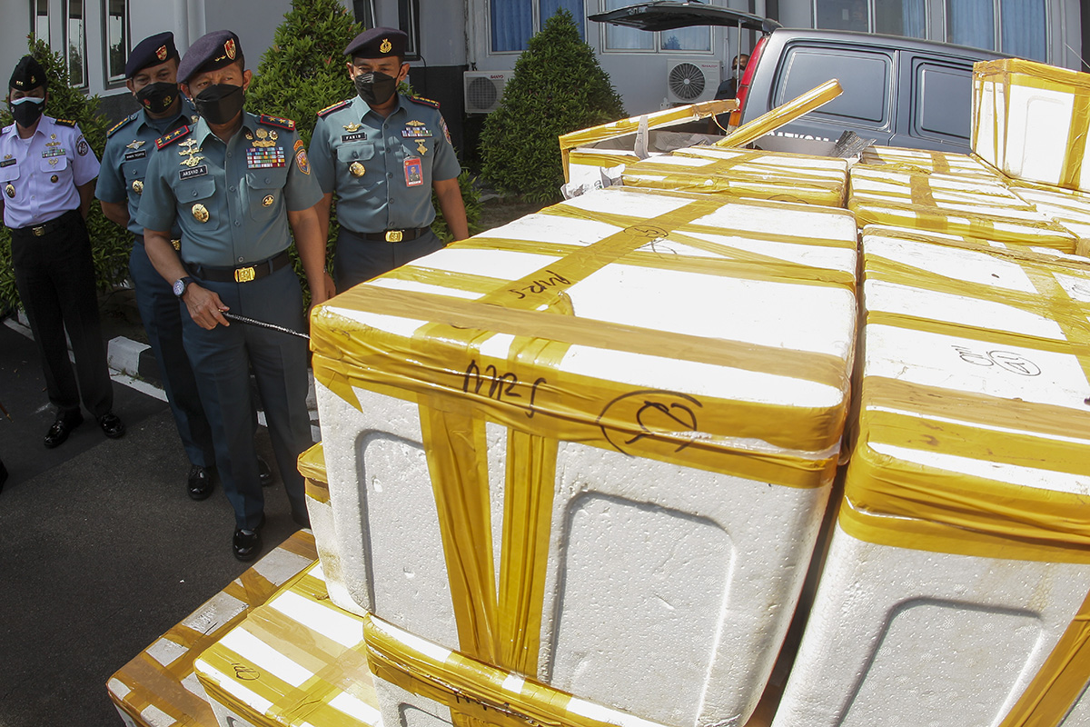 Penyelundupan Benih Lobster ke Singapura