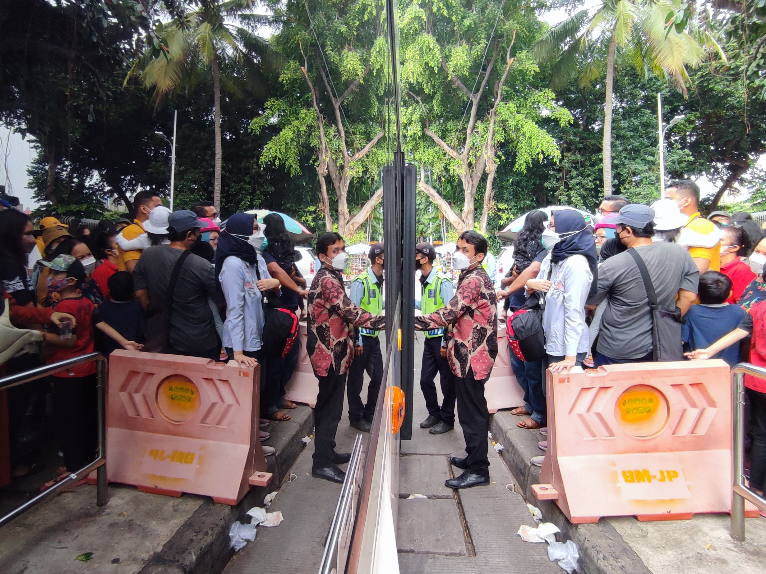 Bus Wisata Gratis di Jakarta