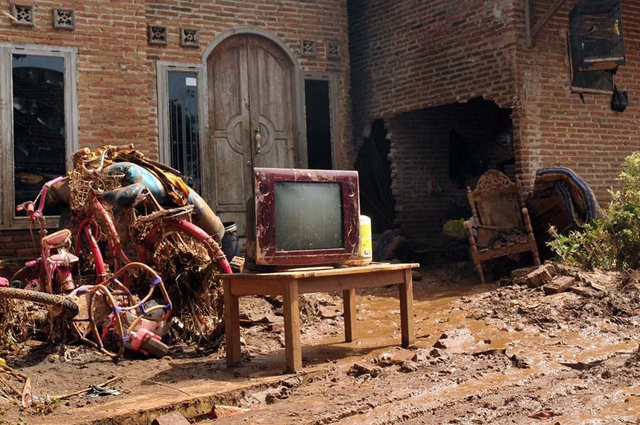 Lima Rumah Rusak Berat Dihantam Banjir Bandang di Pati 