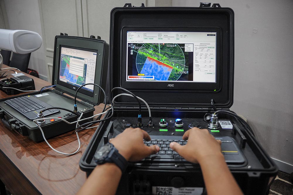 Radar Pengukur Kedalaman Laut