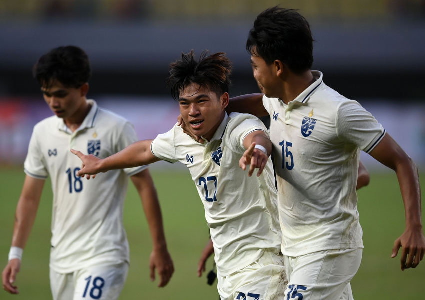 Thailand Kalahkan Myanmar