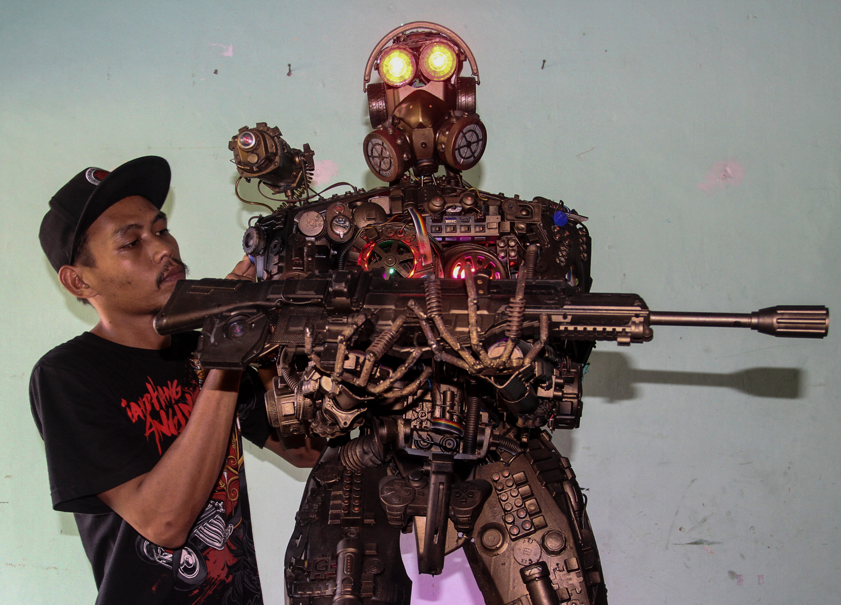 Seni Instalasi dari Limbah 