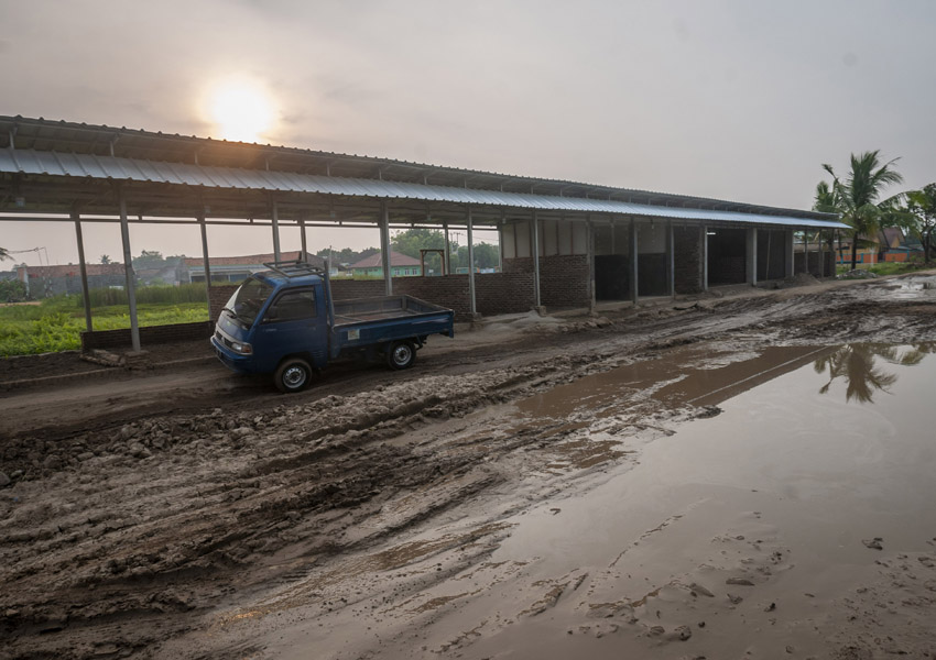 Jalan Rusak Di Cilegon